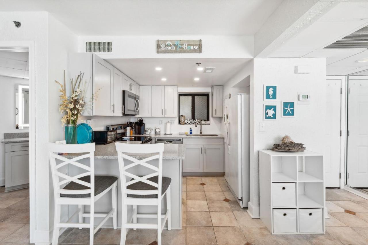 Holiday home Sunbird #706e By Nautical - Chair Service Included!